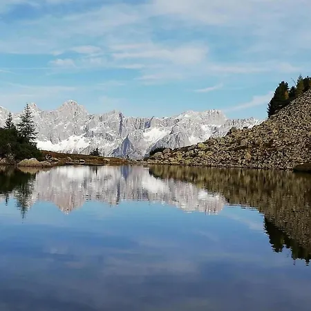 Charm Near Lift בית נופש